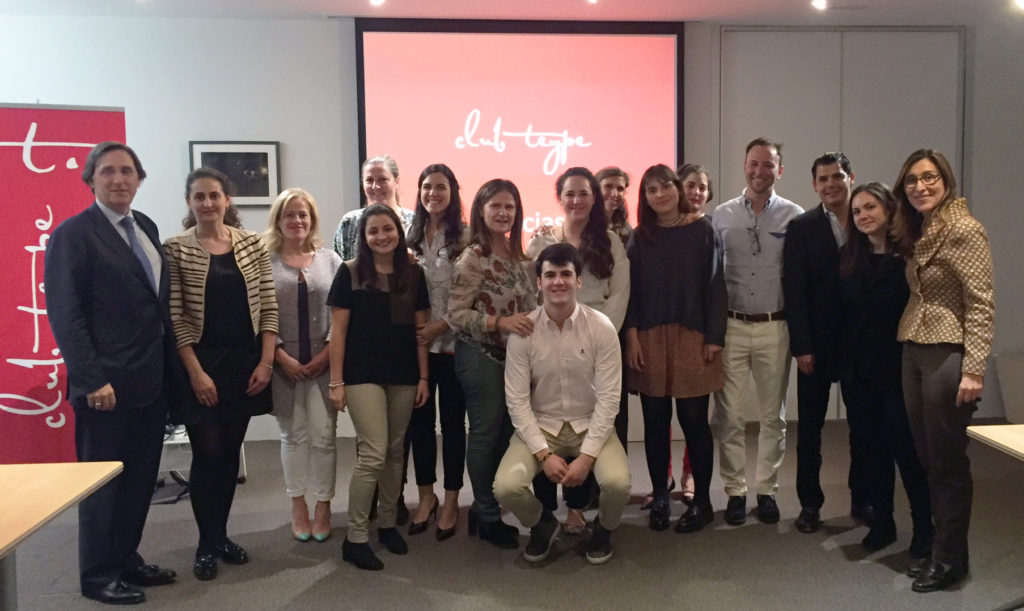 La familia Pascual recibe en Club Teype a los jóvenes de CEAL Next Generation