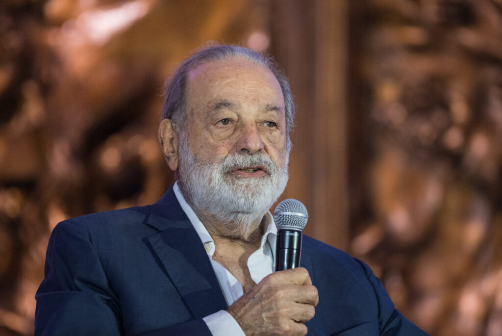 Homenaje a Carlos Slim 