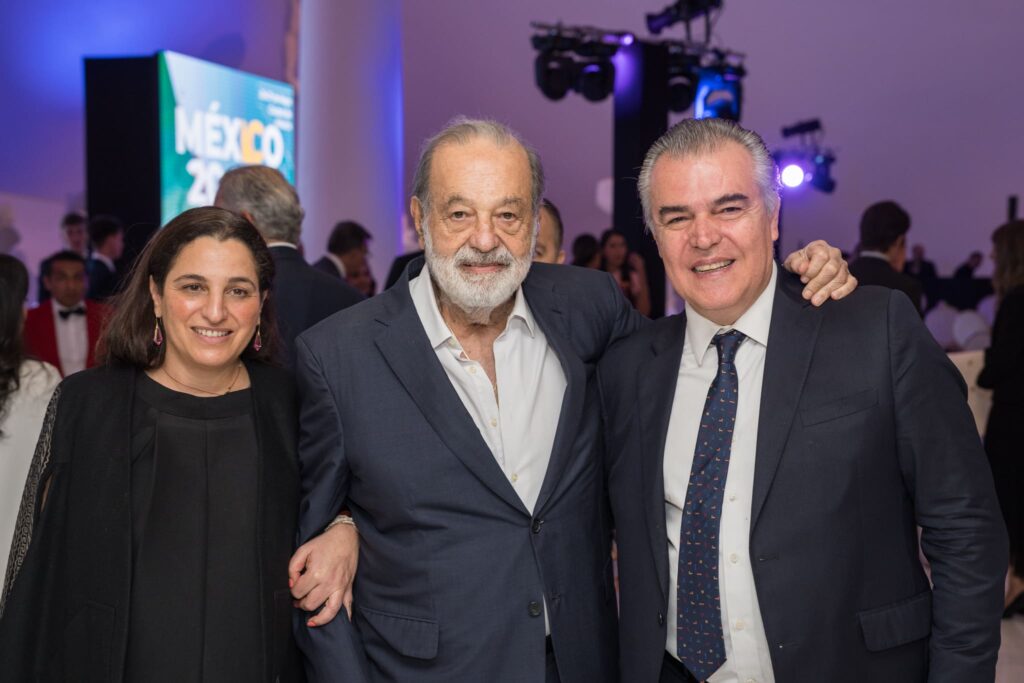 Homenaje a Carlos Slim 