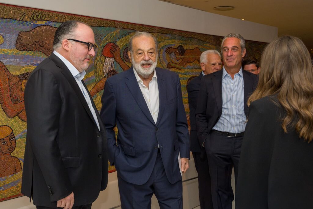 Homenaje a Carlos Slim 