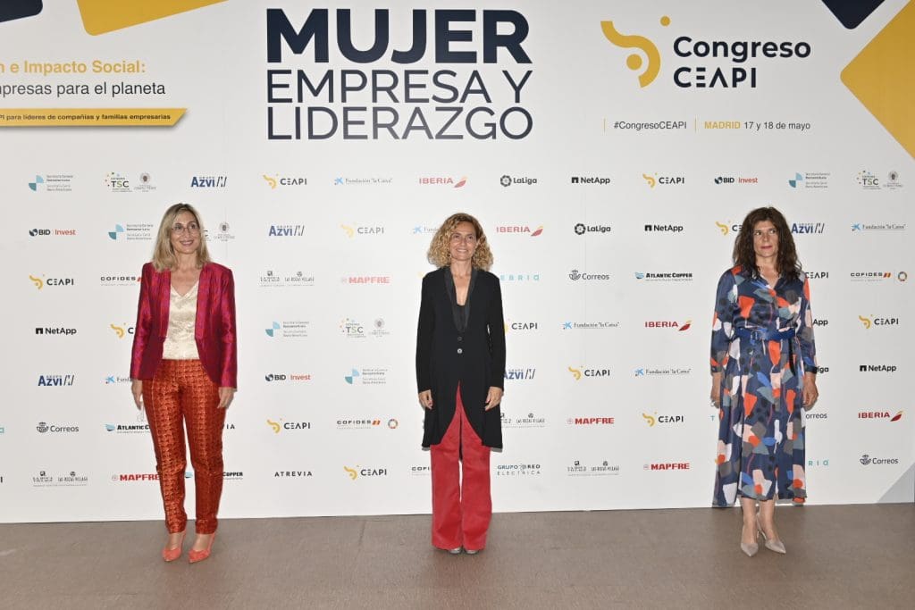 Meritxell Batet abre la cena de clausura del IV Congreso iberoamericano CEAPI: “Es importante que volvamos nuestros ojos a lo privado”