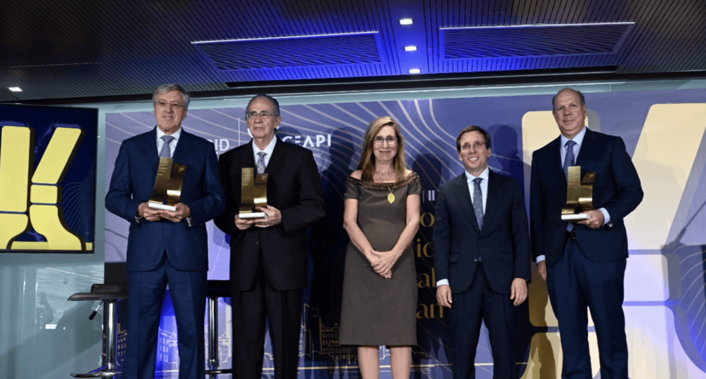 El alcalde de Madrid y CEAPI entregan, en su segunda edición, los premios ‘Madrid, Capital de Iberoamérica’ a Carlos Vargas, Alejandro Roemmers y Miguel Henrique Otero