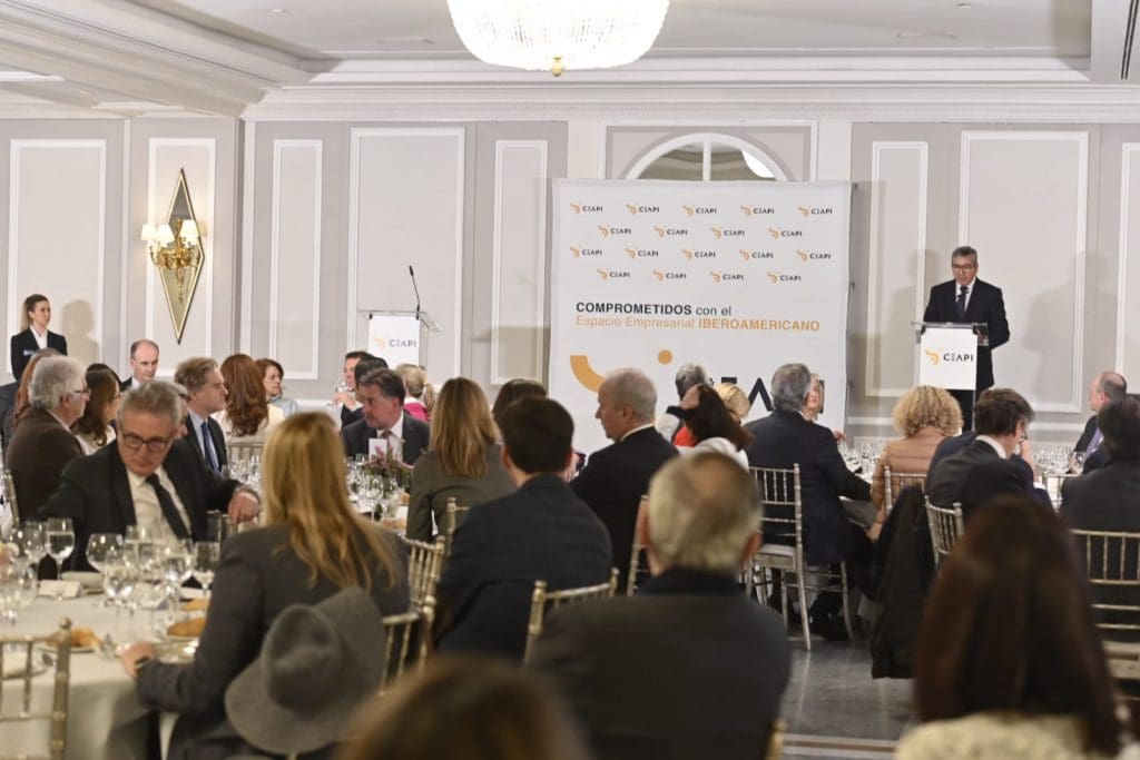 Luis Amodio, Antonio Huertas, Ana Godó, Omar González y María Helena Antolín se incorporan al nuevo Consejo Directivo de CEAPI