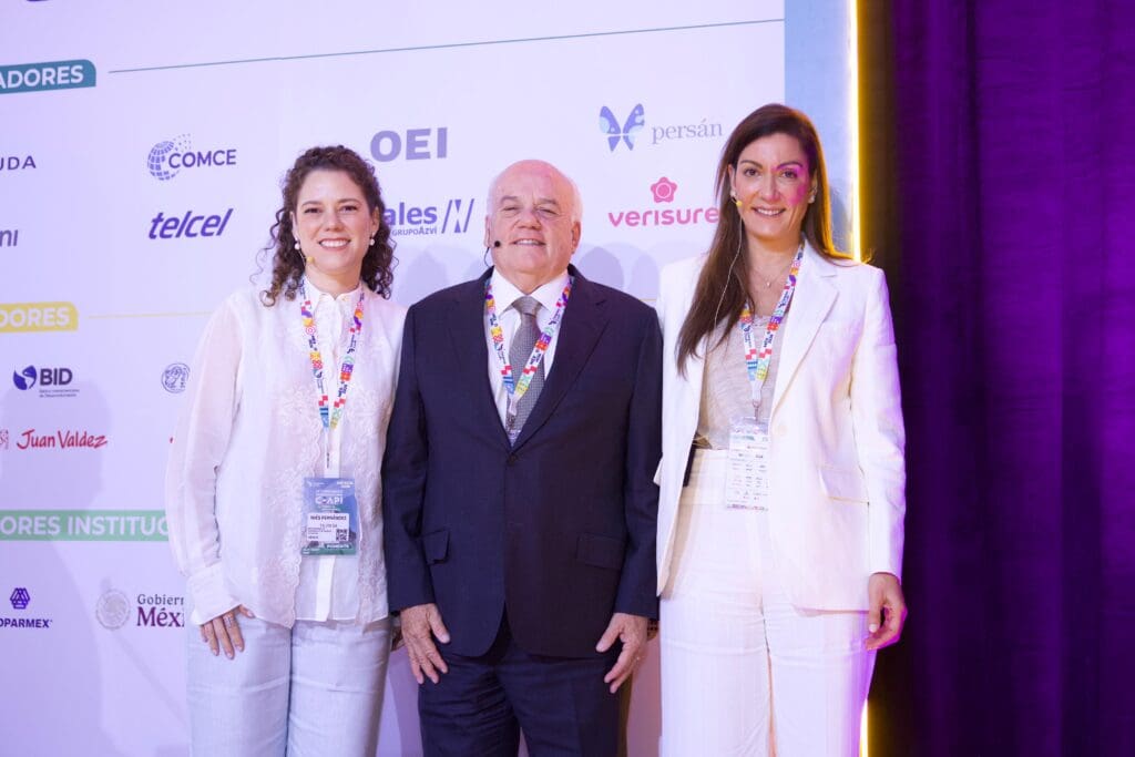 CEAPI reconoce a empresarios por fortalecer los puentes entre México e Iberoamérica