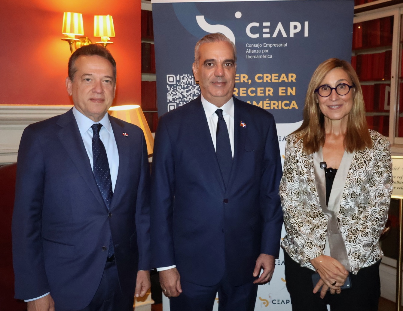 El presidente Abinader, ante empresarios de CEAPI: “En República Dominicana crecemos al 5%, reducimos la pobreza, y tenemos estabilidad política y social, sin polarizaciones ni extremismos”